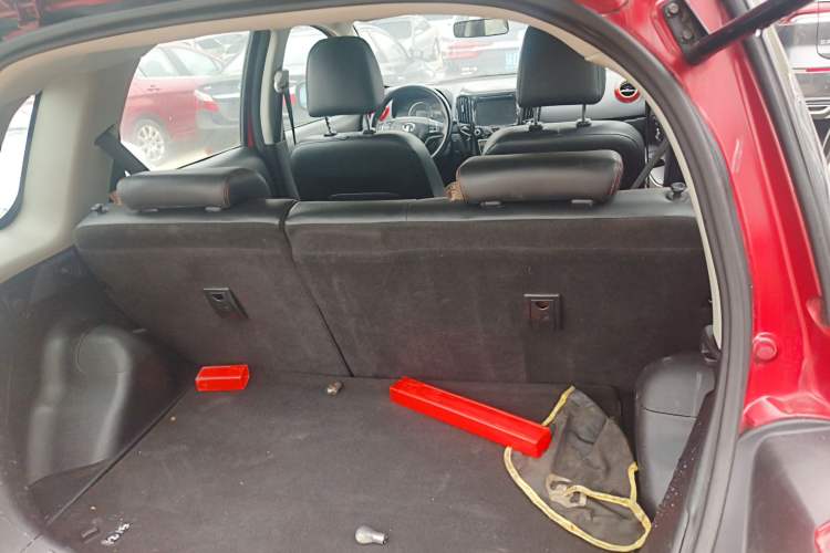 Used Great Wall M4 2014 1.5L manual Comfort trim level
