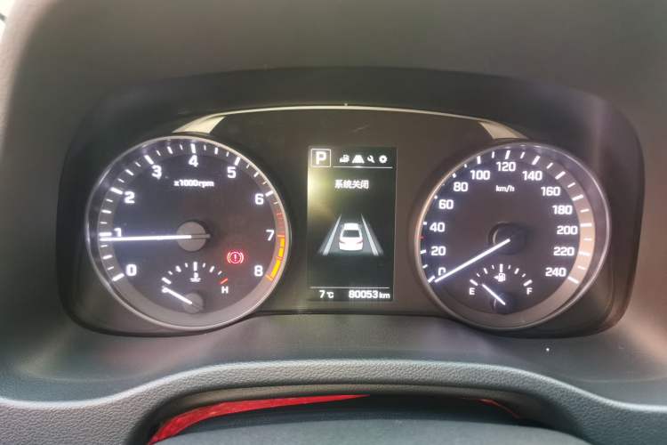 Used Hyundai Elantra 2016 1.6L Automatic ZhiXuan · Flagship Edition
