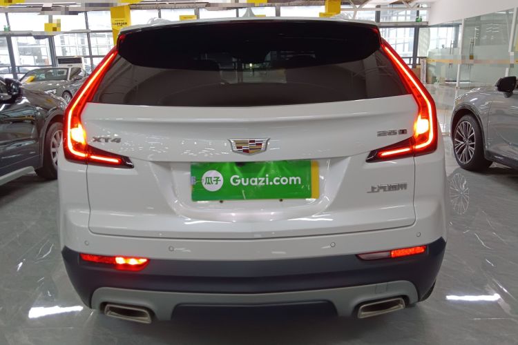 Used Cadillac XT4 2021 28T Two-Wheel Drive Leading Version

