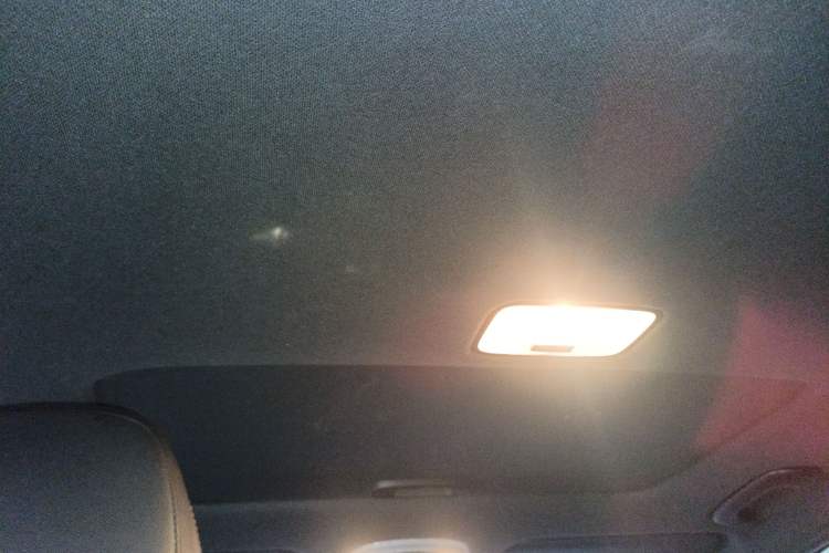 Used Hyundai Elantra 2022 240TGDi DCT LUX Prestige Edition
