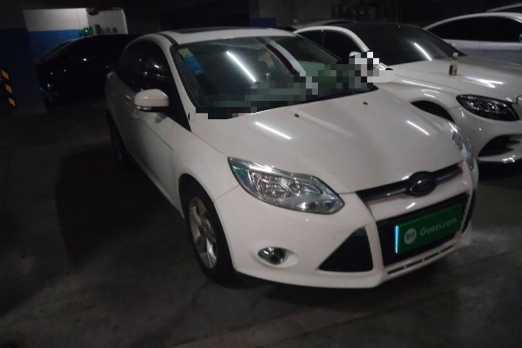 Used Ford Focus 2012 Sedan 1.6L Automatic Fashion Edition
