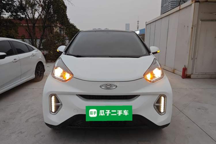 Used Chery Little Ant 2022 Restyled Version Sweet Pink Edition Half-Sugar Version 28.8 kWh 30 kW 301 km
