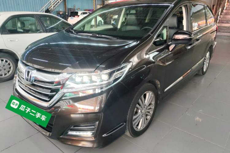 Used Honda Elysion 2016 2.4L Luxury Edition