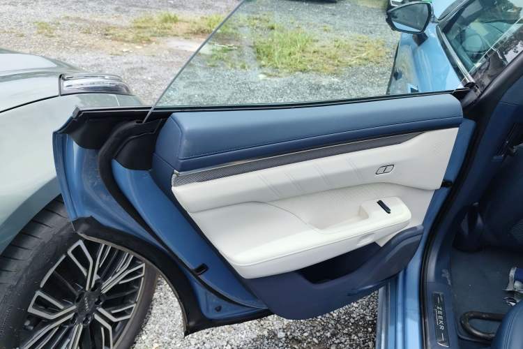 Used Zeekr 001 2025 WE Edition 95 kWh All-Wheel Drive
