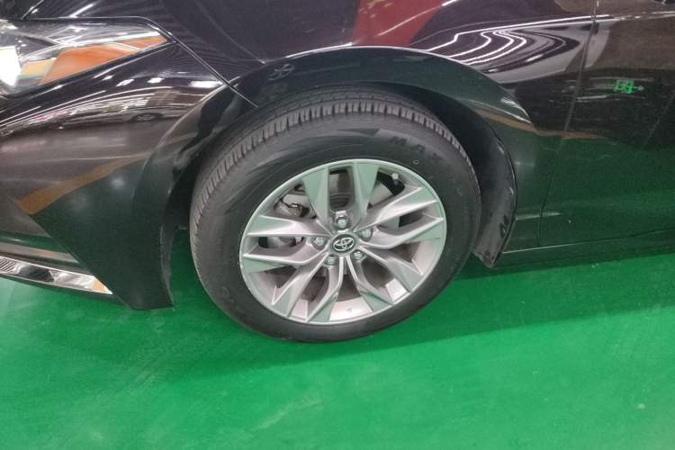 Used Toyota Avalon 2019 2.0L Luxury Edition China VI Standard
