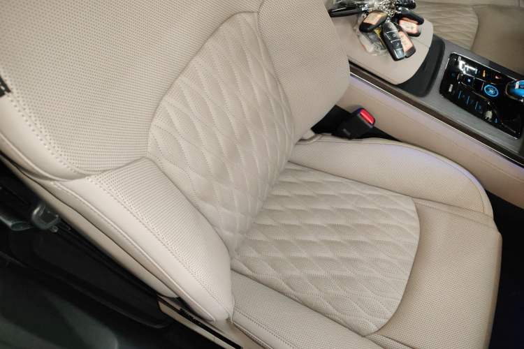 Used BYD Han 2025 DM-i Intelligent Driving Edition 125KM LiDAR Flagship Model