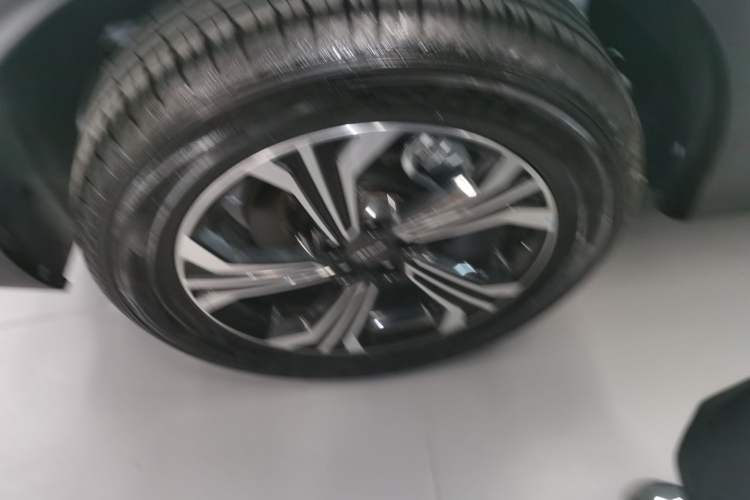 Used JETOUR X70 2023 1.5T DCT Beyond PRO Edition 5-Seater