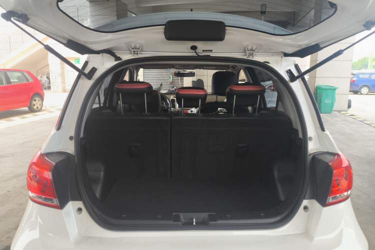 Used Haval H1 2016 Red Label 1.5L Manual Luxury Model