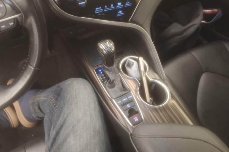 Used Toyota Camry 2018 2.5G Luxury Edition