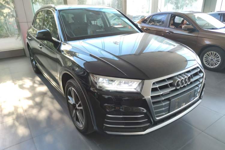 Used Audi Q5L 2020 Updated 40 TFSI Prestige Fashion Edition

