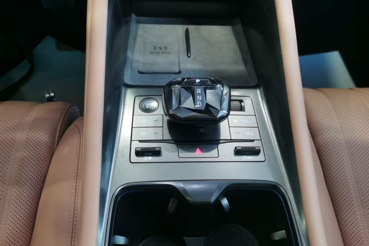 Used BYD Song L EV 2025 Intelligent Driving Version 662 km LiDAR Excellence Edition