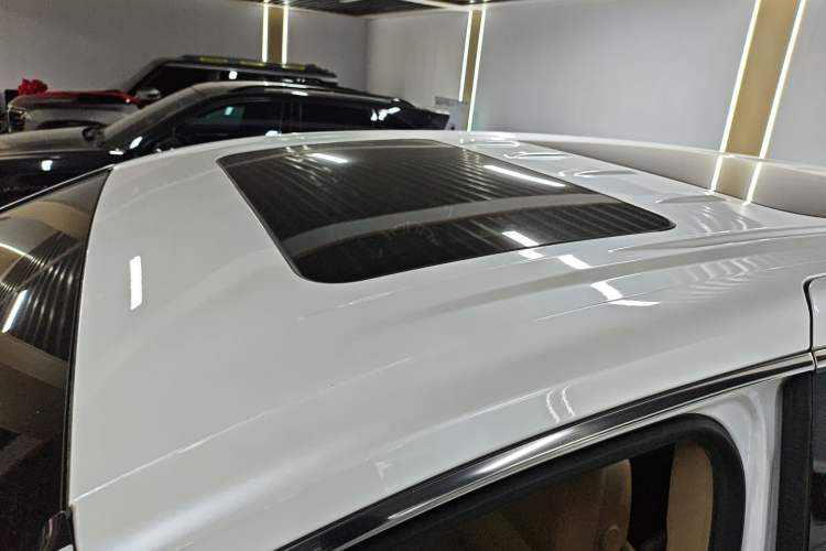 Used Buick GL8 2021 ES Landtrek 653T Smart Luxury Model
