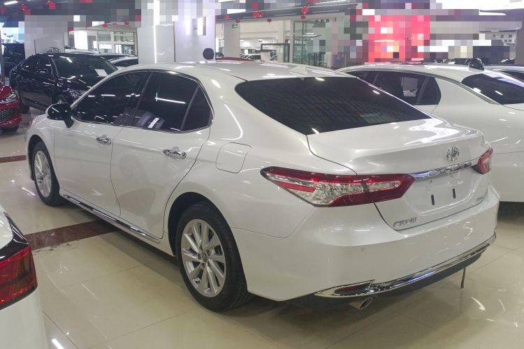 Used Toyota Camry 2023 2.0G Luxury Edition