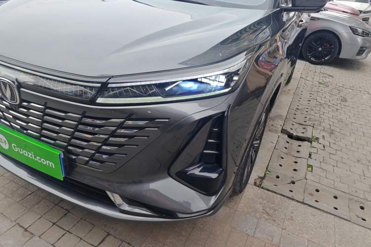 Used Changan CS75 PLUS 2023 3rd Generation 1.5T Automatic Pilot Model
