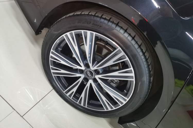 Used Audi A6L 2022 40 TFSI Luxury Dynamic Model
