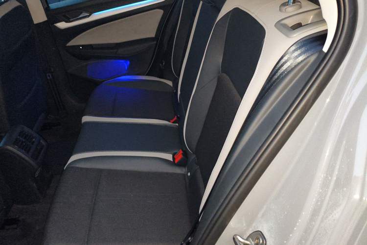 Used Volkswagen Golf 2023 Facelift 280TSI DSG Pro
