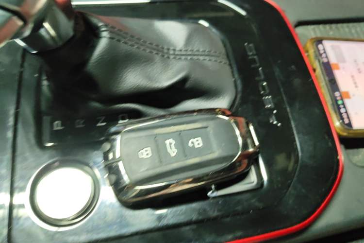 Used Dongfeng Aeolus Yixuan 2021 230T Automatic Zuiying Knight Edition