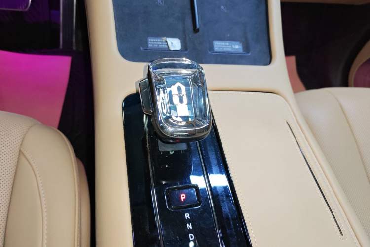 Used Hima AITO M7 2024 1.5T Intelligent Drive 4x4 Max Edition 6 Seats
