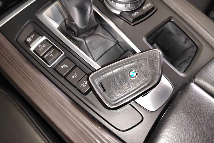 Used BMW X5 2014 xDrive35i Elegant Edition
