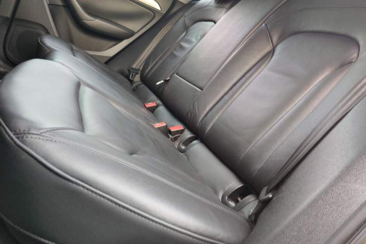 Used Audi Q3 2015 35 TFSI Comfort Model