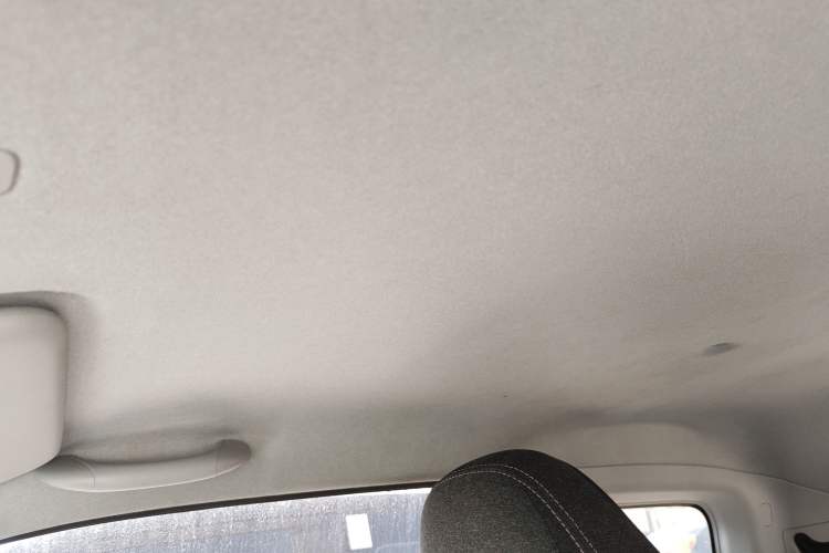 Used Chery QQ Ice Cream 2022 170km Sundae Phosphate Lithium-Ion