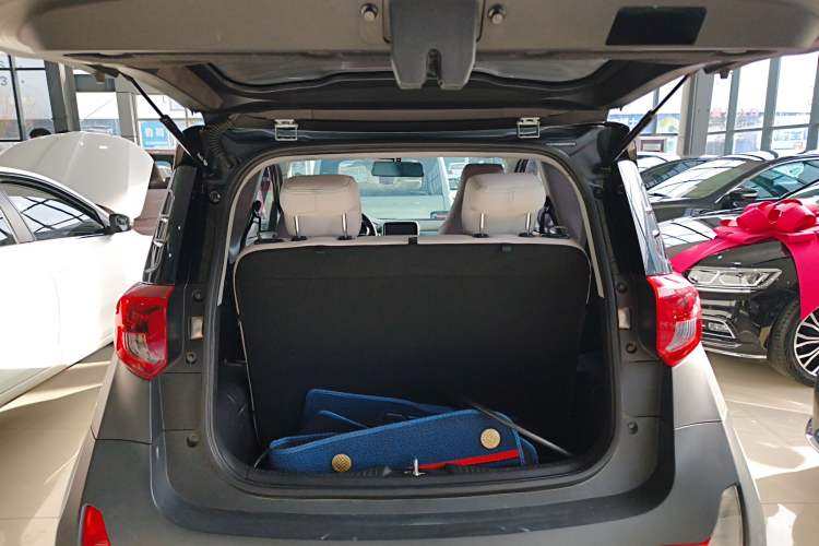 Used Chery Little Ant 2021 200 000-Yuan Ant Fan Edition Talent Version NMC Battery 301 km
