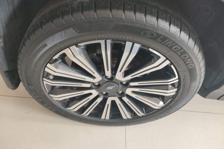 Used Oshan X5 2021 Revised Version 1.5T DCT Luxury Edition