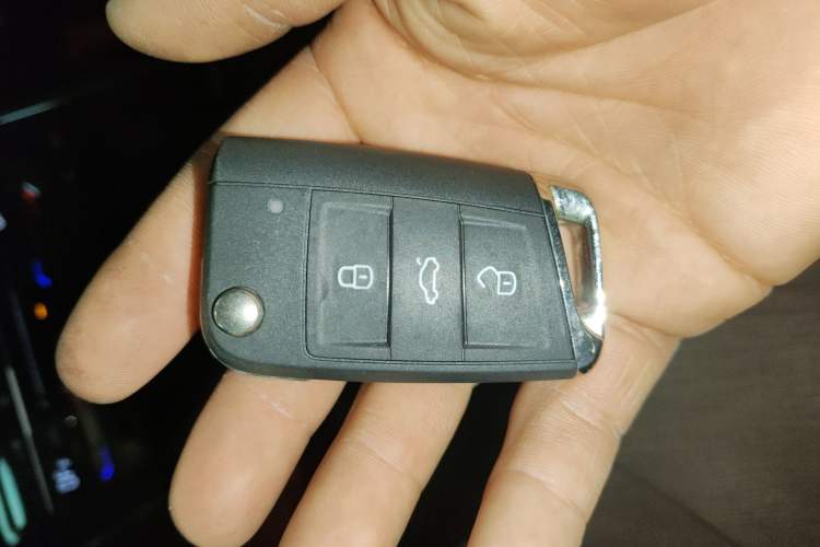 Used Volkswagen Tayron 2021 330TSI Two-Wheel-Drive 3rd Anniversary Limited Edition