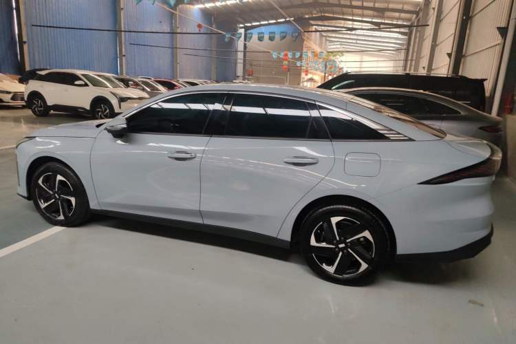 Used  L6 2025 EM-i 140km Explorer+ Edition