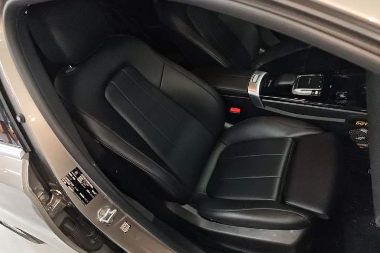 Used Mercedes-Benz A-Class 2022 Restyled A 200 L Sport Sedan Fashion Version
