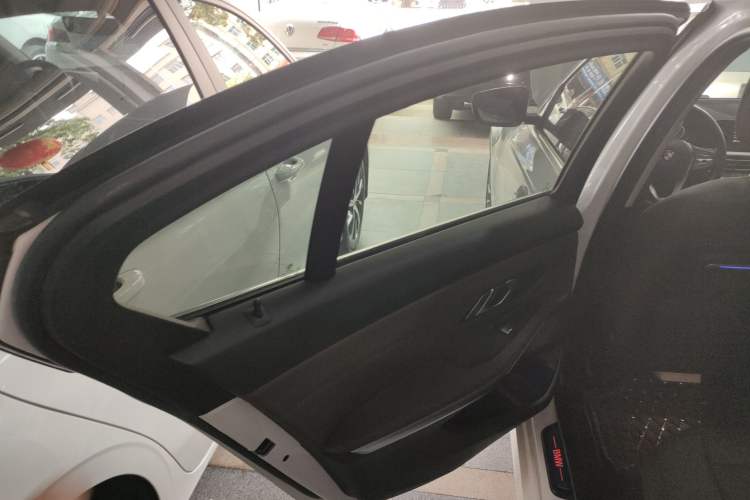 Used BMW 3 Series 2020 325Li First Edition
