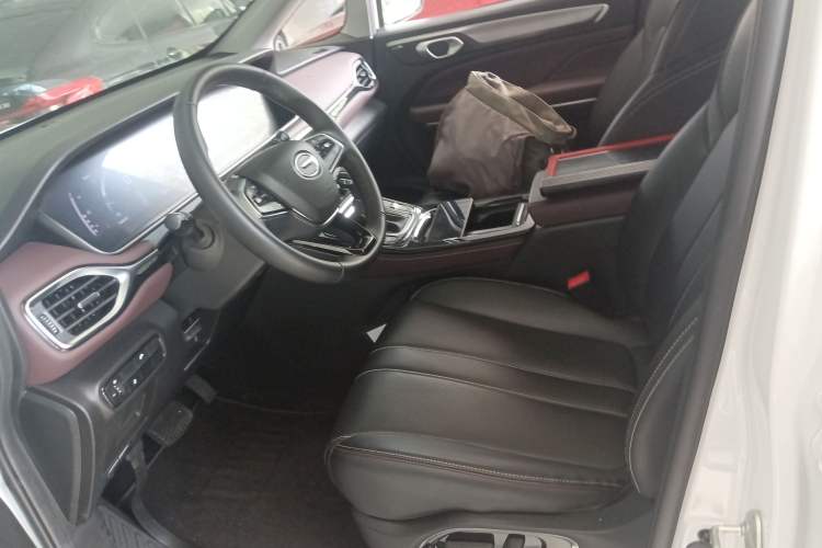 Used GAC Trumpchi M6 2023 PRO 270T DCT Luxury Edition
