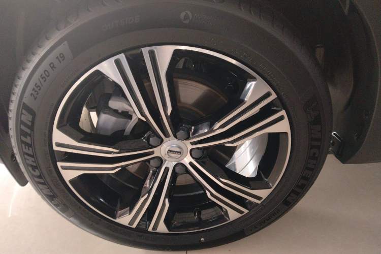 Used Volvo XC40 2020 T4 Four-Wheel Drive Smart Luxury Edition
