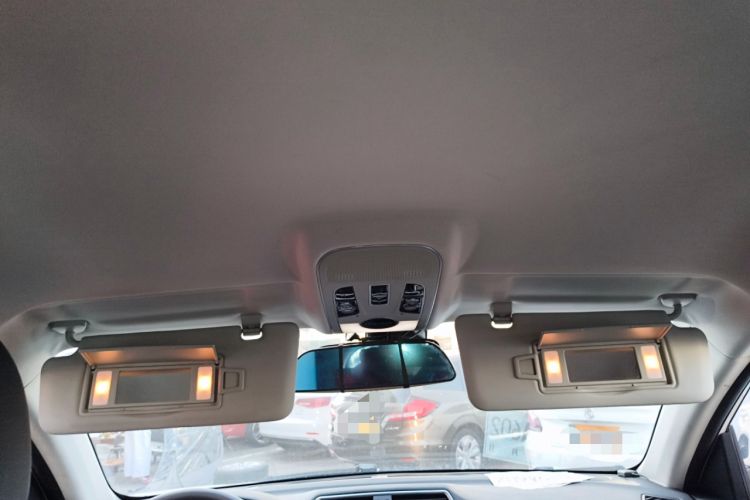 Used Haval H2 2016 Red Label 1.5T Automatic Two-Wheel Drive Elite Model
