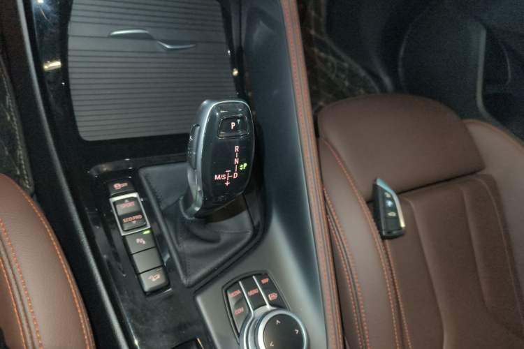 Used BMW X2 2021 Updated xDrive25i Midnight Edition
