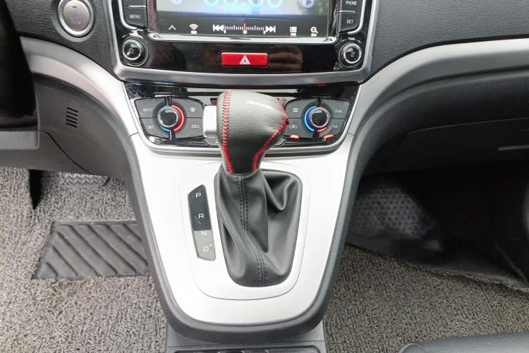 Used Haval M6 2019 1.5T DCT Two-Wheel Drive Elite Version China VI Standard
