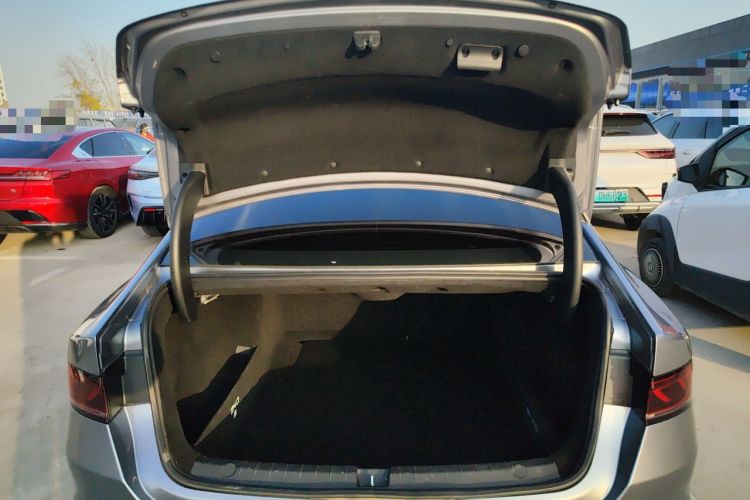 Used BYD Qin PLUS 2021 EV 400KM Luxury Model
