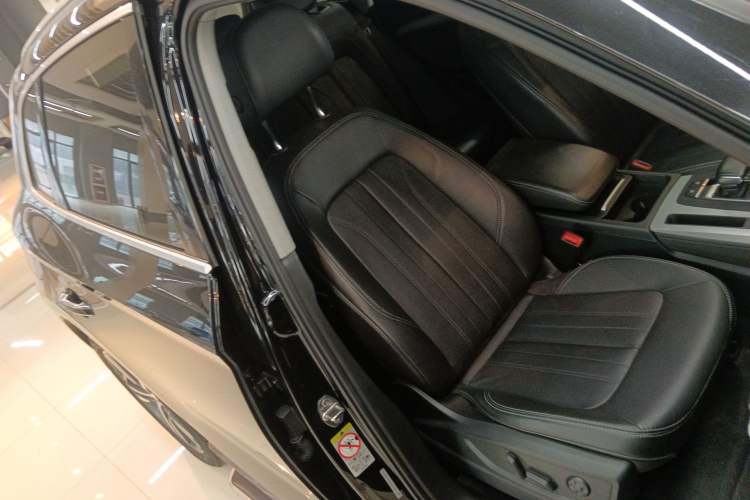 Used Audi Q5L 2020 Updated 40 TFSI Prestige Fashion Edition