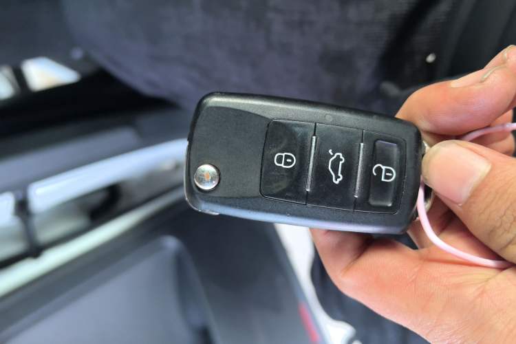 Used Volkswagen Tiguan 2016 280TSI Automatic Two-Wheel-Drive Silk Road Style Edition