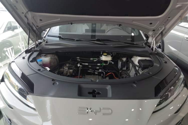 Used BYD Song PLUS New Energy 2025 EV Intelligent Driving Version 520km Premium Model
