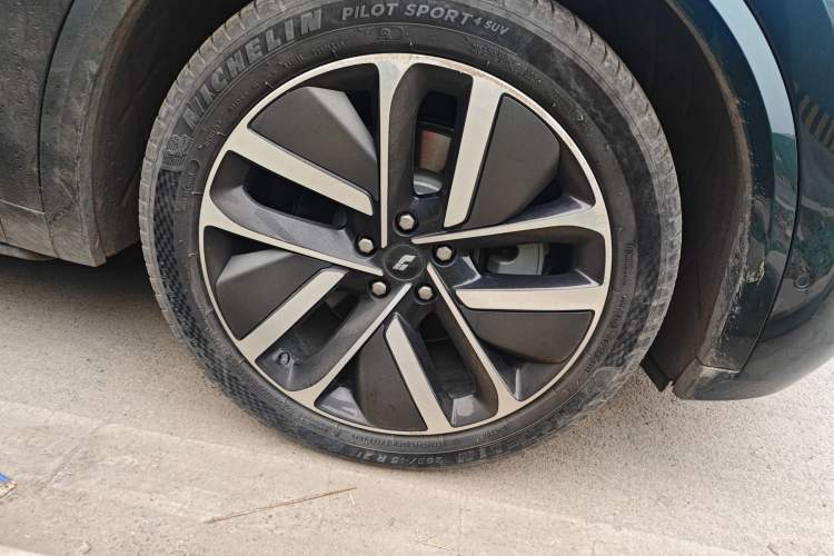 Used Li Auto L9 2023 Pro Model
