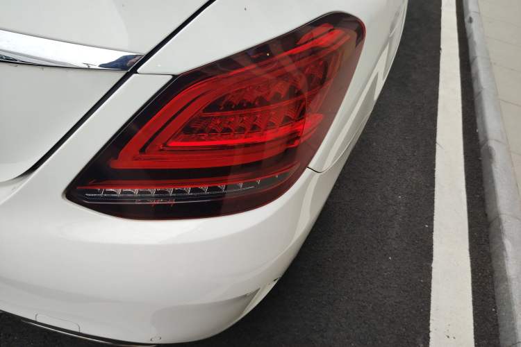 Used Mercedes-Benz C-Class 2020 C 200 L Fashion Edition Sport Version
