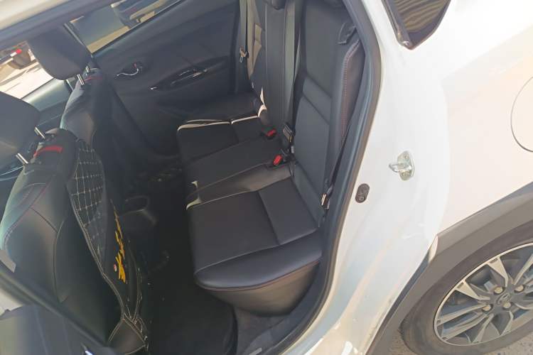 Used Toyota YARiS L 2022 X-Trail 1.5L CVT Luxury PLUS Edition
