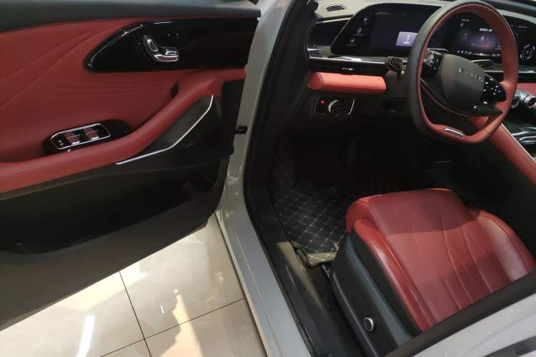 Used  Stellar 2023 400T Four-Wheel Drive Premium Flying Fish Edition