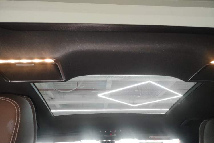 Used Mercedes-Benz GLC 2022 Second Facelift GLC 260 L 4MATIC Dynamic Edition