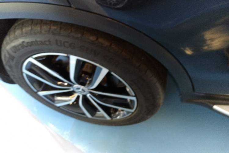 Used Mercedes-Benz GLC 2020 Facelift GLC 300 L 4MATIC Dynamic Edition
