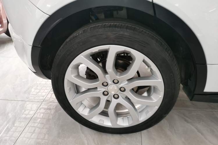 Used Land Rover Range Rover Evoque 2014 2.0T 5-Door Ignite Edition
