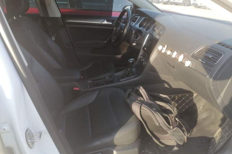 Used Volkswagen Golf 2016 1.6L Automatic Comfort Model
