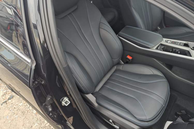 Used Geely Auto Preface 2025 Dongfang Yao 1.5TD Kunlun Edition
