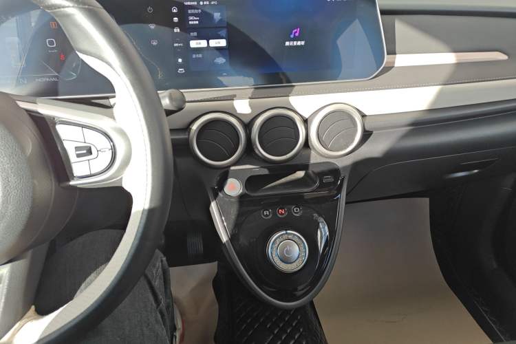 Used ORA Black Cat 2022 351 km Comfort Version Ternary Lithium
